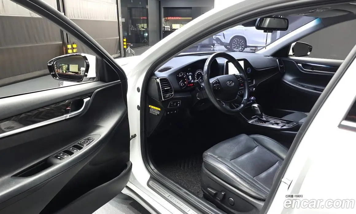 Hyundai Grandeur 2019 2.4 автомат (гидро), фото 13