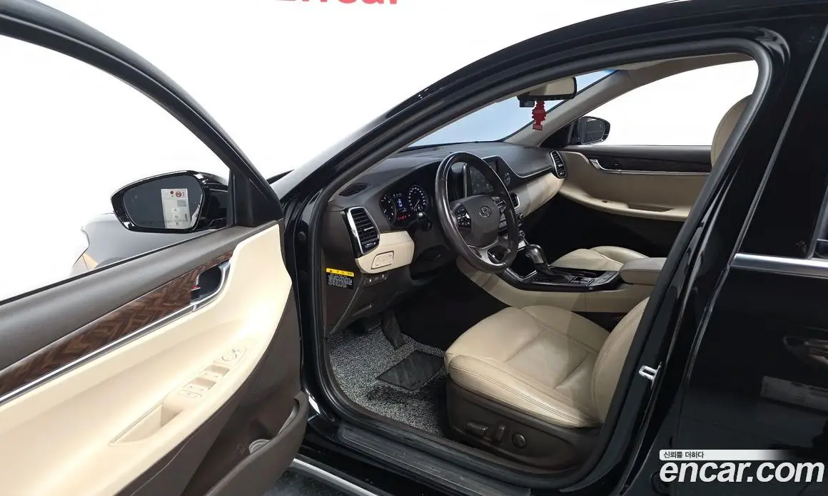 Hyundai Grandeur 2019 2.4 автомат (гидро), фото 13