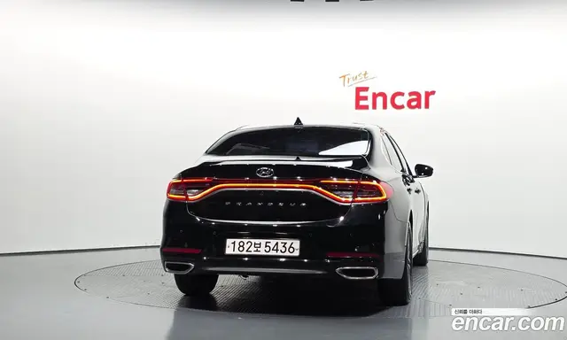 Hyundai Grandeur 2019 2.4 автомат (гидро), миниатюра 4