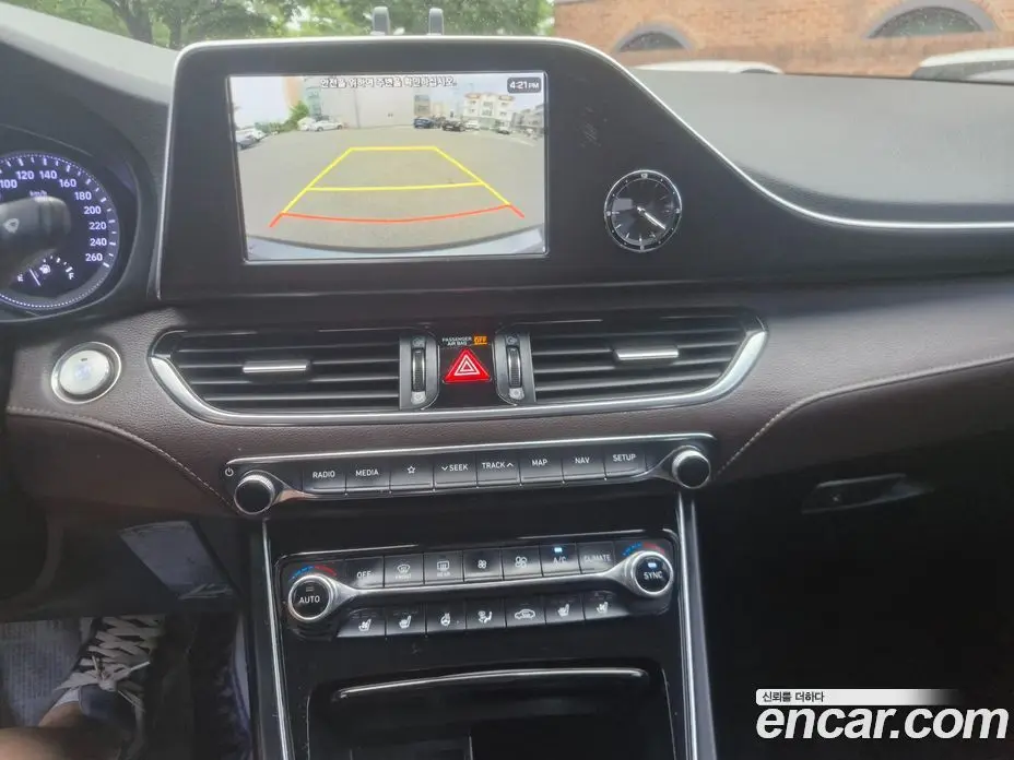 Hyundai Grandeur 2019 2.4 автомат (гидро), фото 14