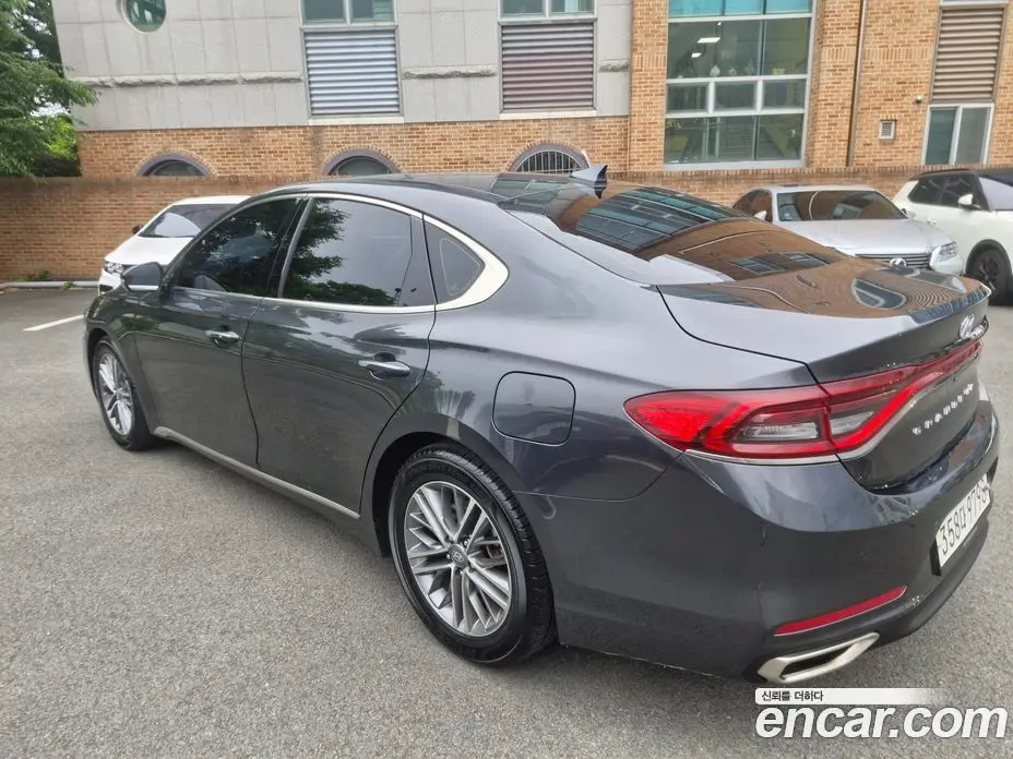 Hyundai Grandeur 2019 2.4 автомат (гидро), фото 15