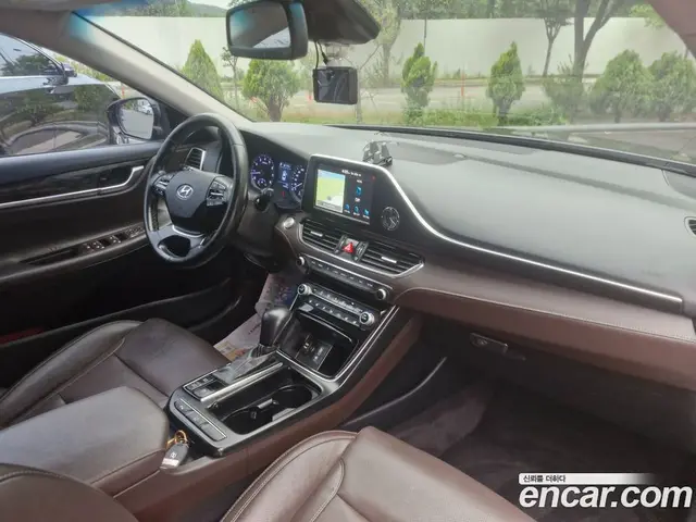 Hyundai Grandeur 2019 2.4 автомат (гидро), миниатюра 8