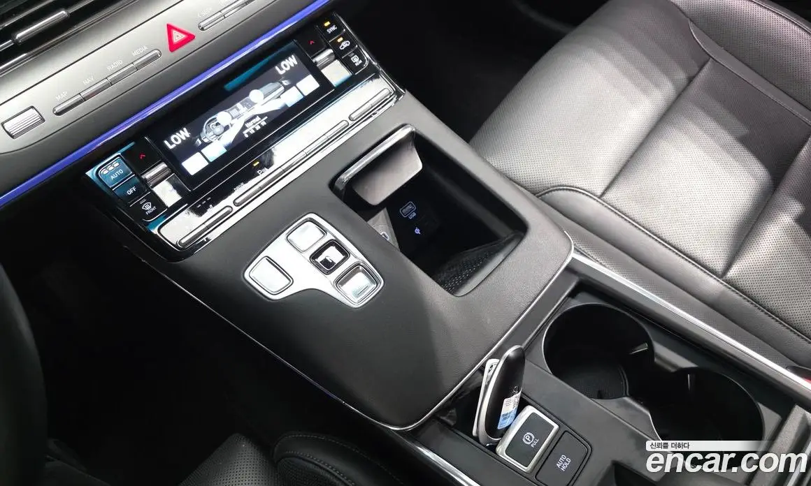 Hyundai Grandeur 2021 2.5 автомат (гидро), фото 12