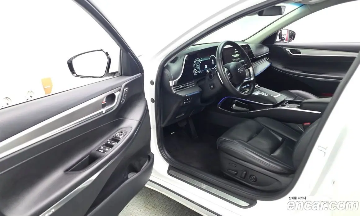 Hyundai Grandeur 2021 2.5 автомат (гидро), фото 13