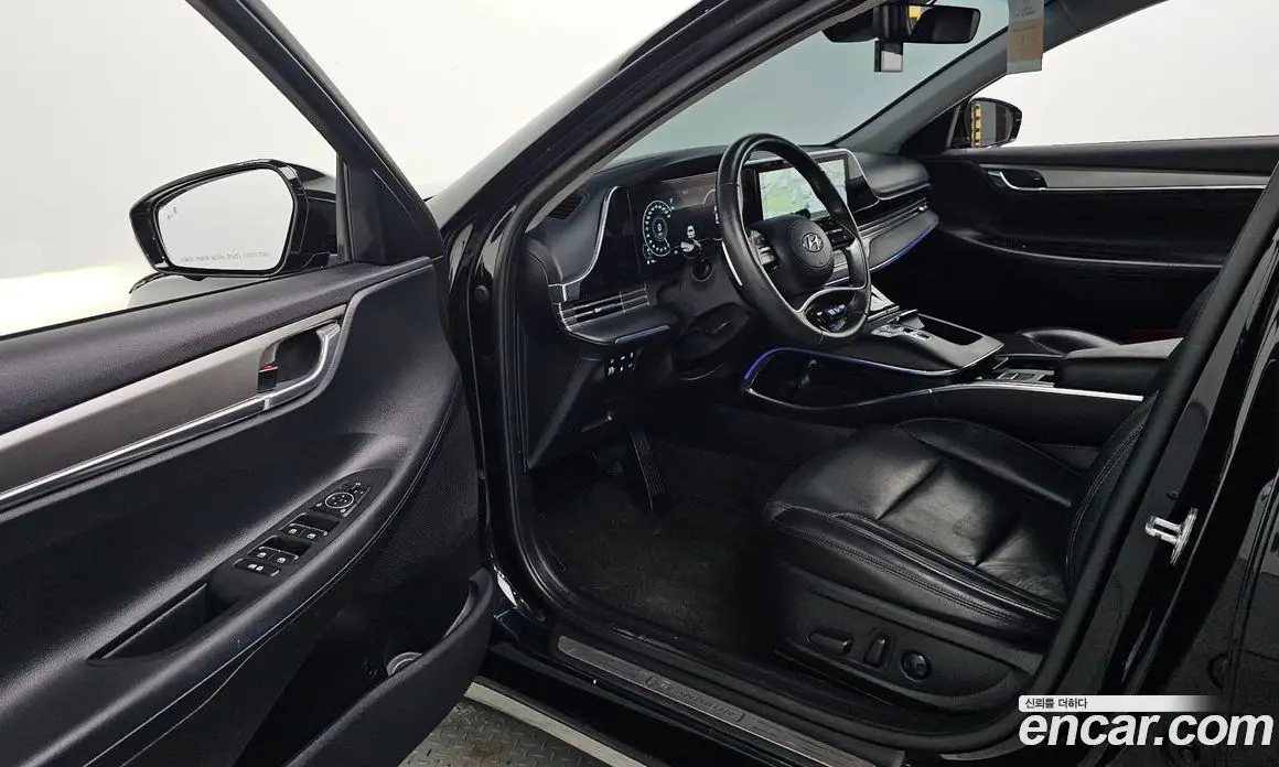 Hyundai Grandeur 2022 2.5 автомат (гидро), фото 13