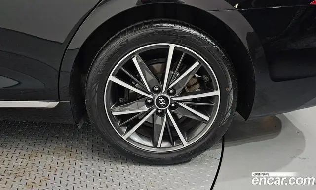 Hyundai Grandeur 2022 2.5 автомат (гидро), миниатюра 7