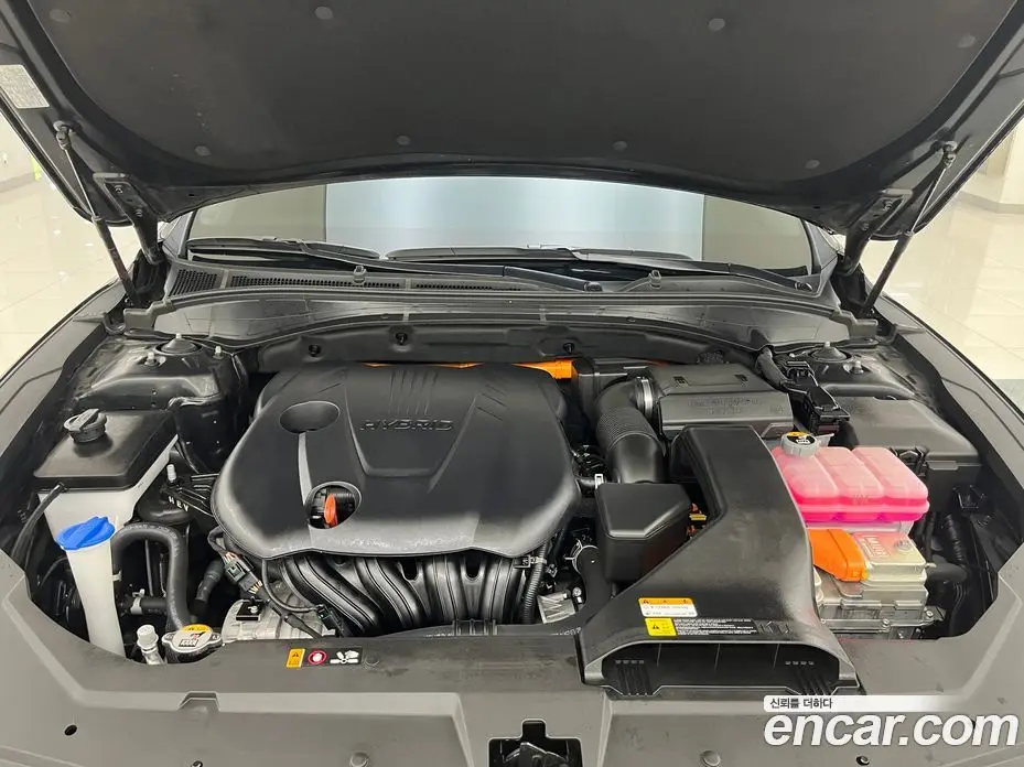 Hyundai Grandeur 2022 2.4 автомат (гидро), фото 20