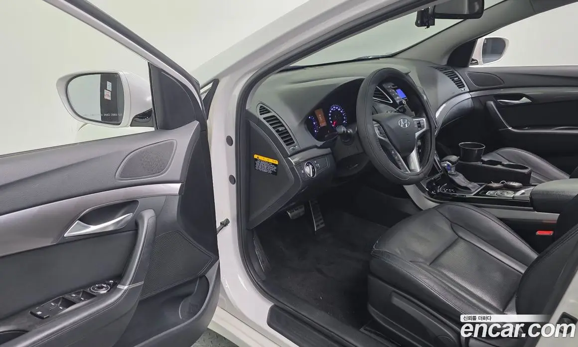 Hyundai i40 2012 1.7 автомат (гидро), фото 18