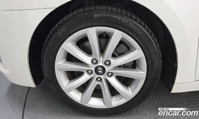 Hyundai i40 2012 1.7 автомат (гидро), миниатюра 5