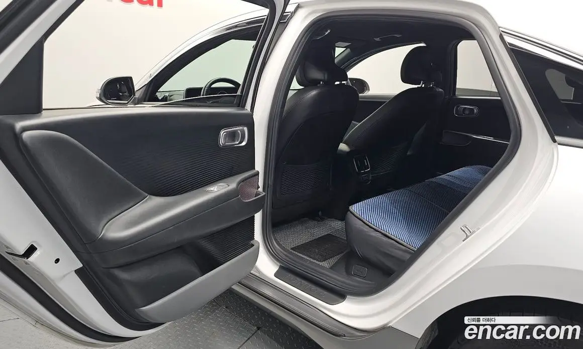 Hyundai Ioniq 6 2022 0.1 автомат (гидро), фото 12