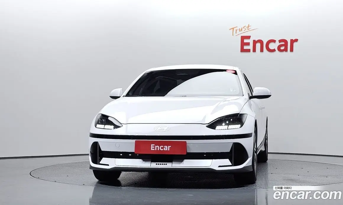 Hyundai Ioniq 6 2022 0.1 автомат (гидро), фото 3