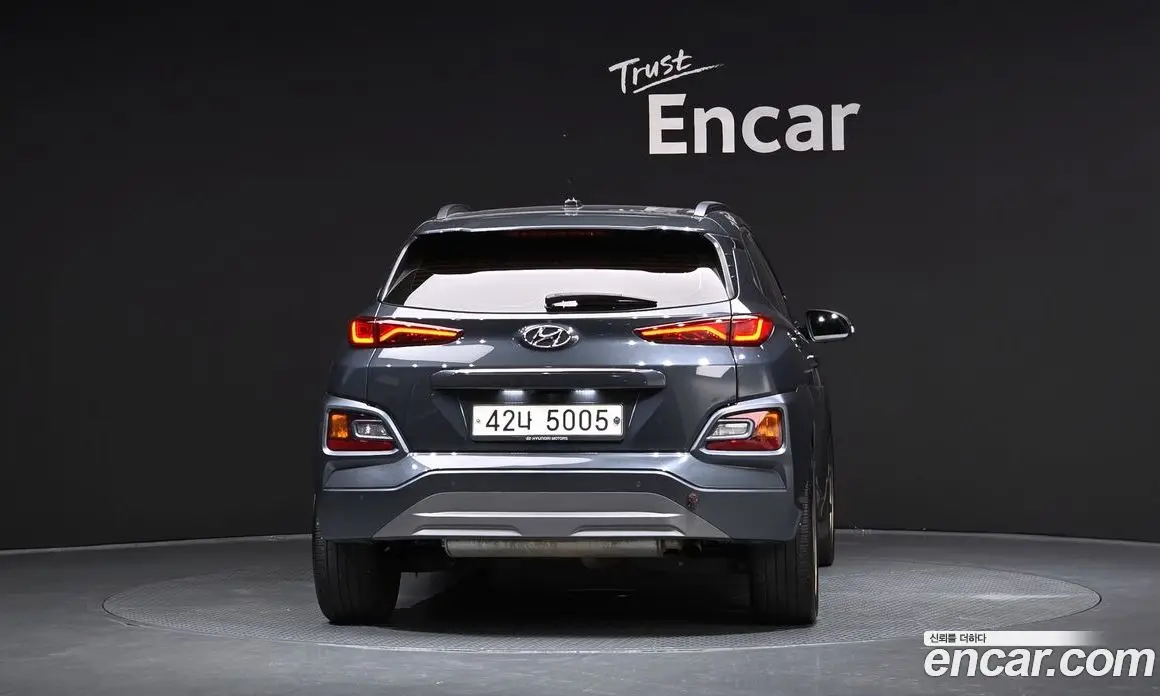 Hyundai Kona 2017 1.6 автомат (гидро), фото 4