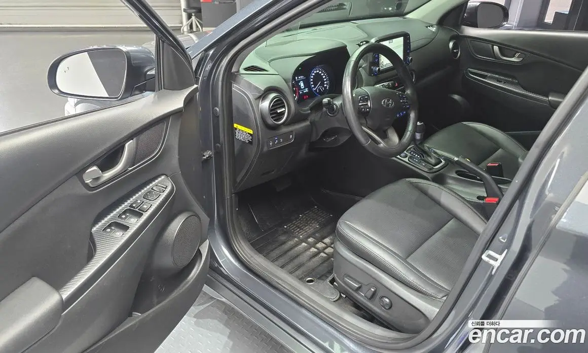 Hyundai Kona 2017 1.6 автомат (гидро), фото 10