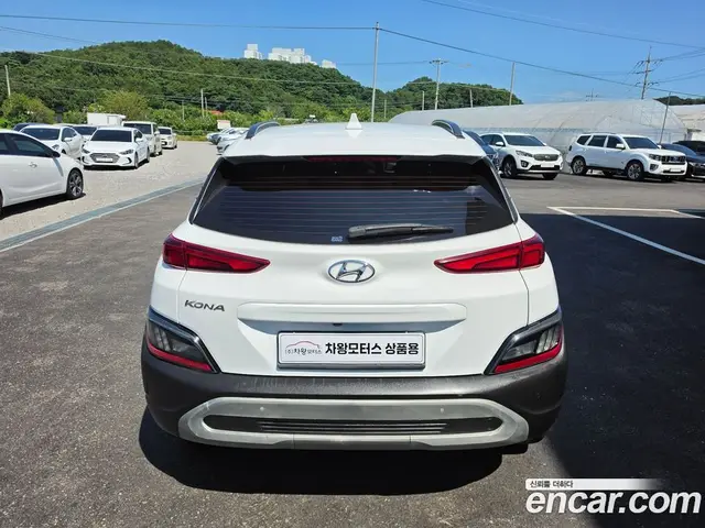 Hyundai Kona 2021 2.0 автомат (гидро), миниатюра 4