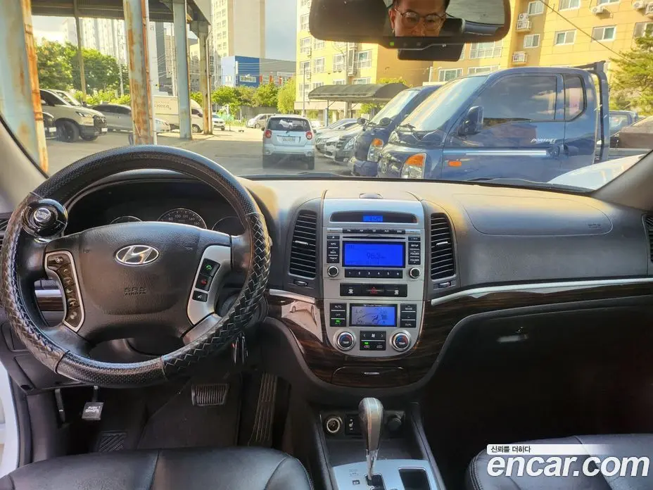 Hyundai Santa Fe 2009 2.0 автомат (гидро), фото 17