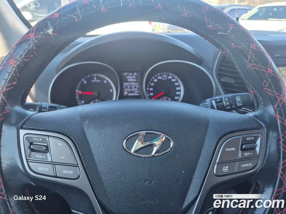 Hyundai Santa Fe 2014 2.0 автомат (гидро), фото 16