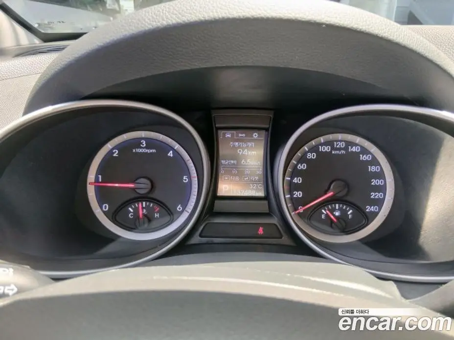 Hyundai Santa Fe 2015 2.0 автомат (гидро), фото 8