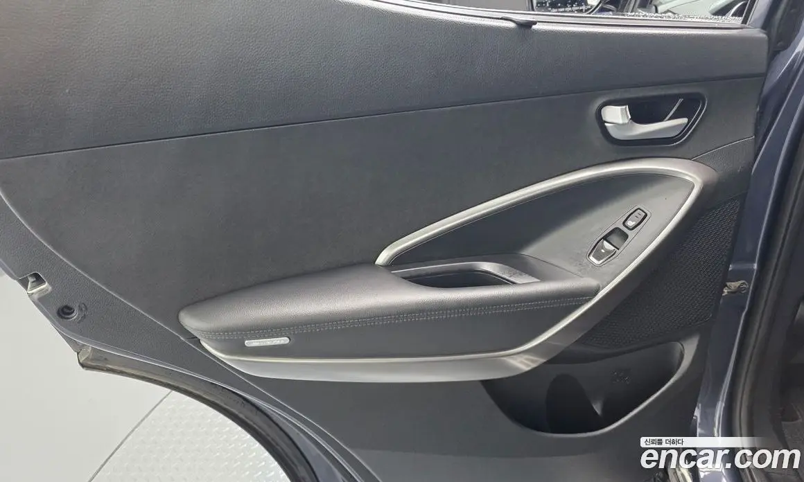Hyundai Santa Fe 2016 2.0 автомат (гидро), фото 15