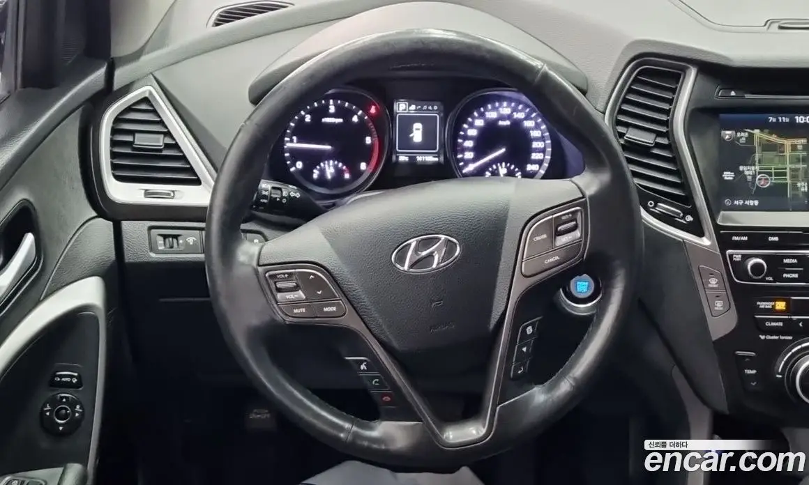 Hyundai Santa Fe 2016 2.0 автомат (гидро), фото 7