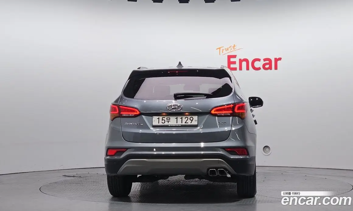 Hyundai Santa Fe 2017 2.0 автомат (гидро), фото 4