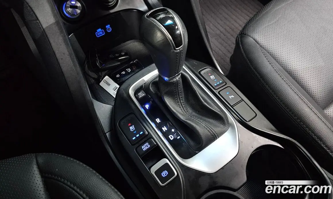 Hyundai Santa Fe 2017 2.0 автомат (гидро), фото 9