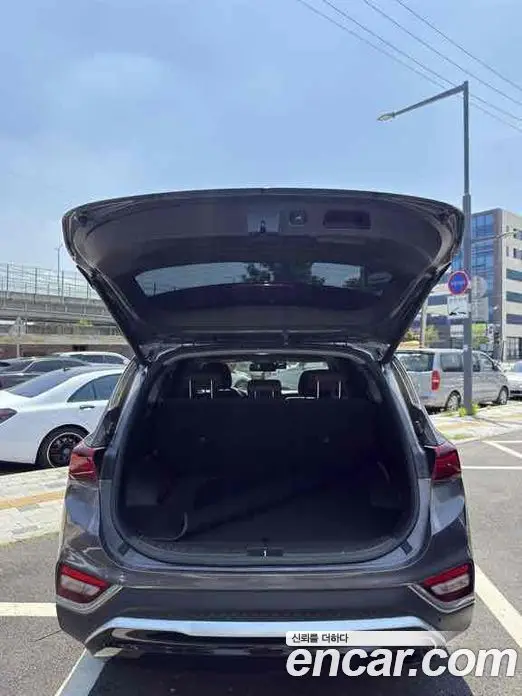 Hyundai Santa Fe 2018 2.0 автомат (гидро), фото 15