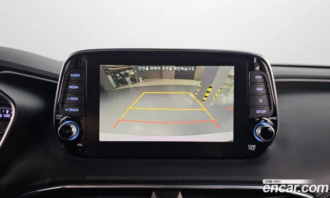 Hyundai Santa Fe 2019 2.0 автомат (гидро), фото 15