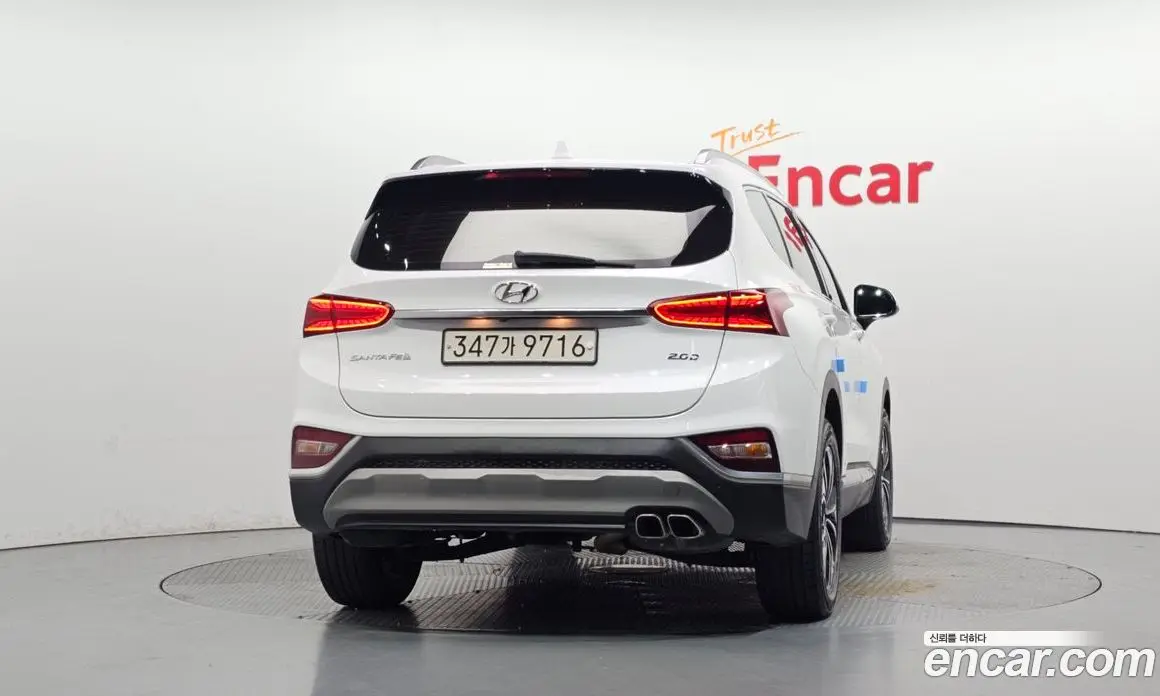 Hyundai Santa Fe 2019 2.0 автомат (гидро), фото 4