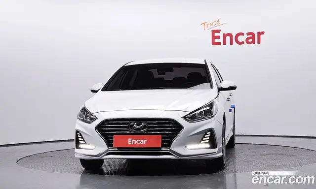 Hyundai Sonata 2017 2.0 автомат (гидро), миниатюра 3