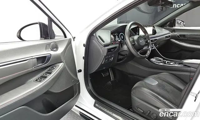 Hyundai Sonata 2021 2.5 автомат (гидро), миниатюра 10 Hyundai Sonata 2021 2.5 автомат (гидро), миниатюра 10