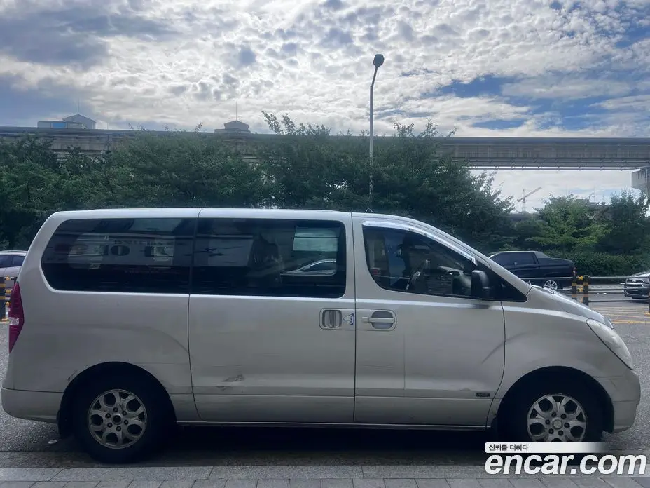 Hyundai Starex 2007 2.5 автомат (гидро), фото 5 Hyundai Starex 2007 2.5 автомат (гидро), фото 5