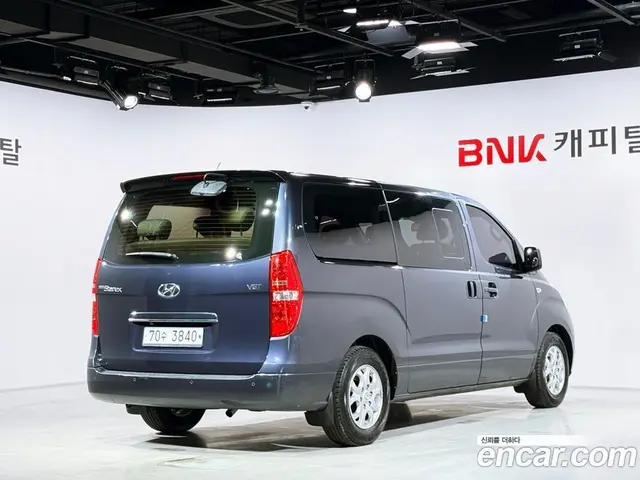 Hyundai Starex 2014 2.5 автомат (гидро), миниатюра 2