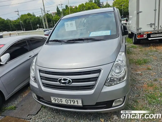 Hyundai Starex, 2017, 262 300 км