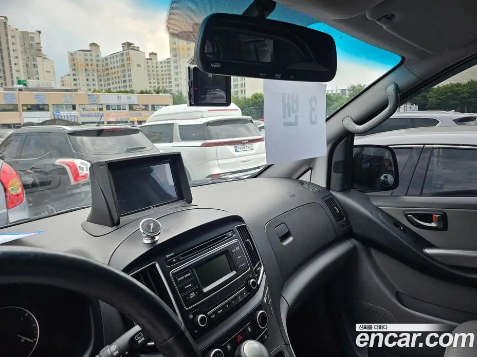 Hyundai Starex 2017 2.5 автомат (гидро), фото 13 Hyundai Starex 2017 2.5 автомат (гидро), фото 13