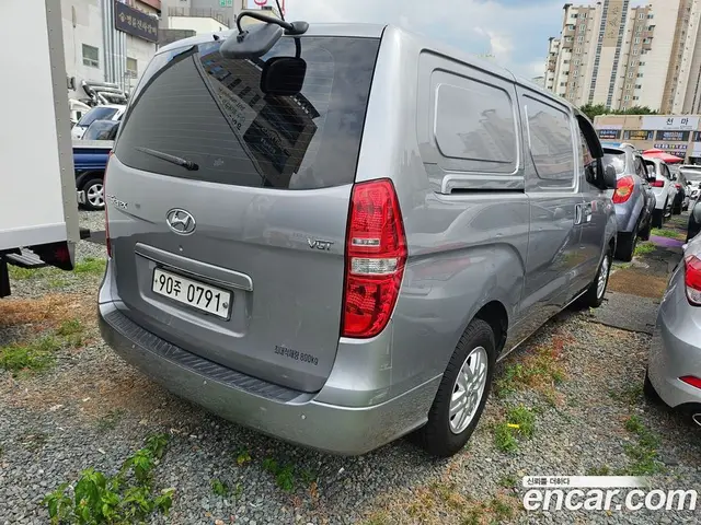 Hyundai Starex 2017 2.5 автомат (гидро), миниатюра 5 Hyundai Starex 2017 2.5 автомат (гидро), миниатюра 5