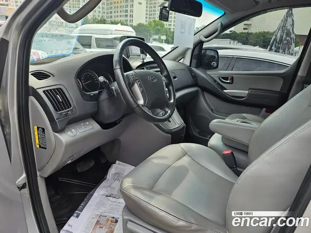 Hyundai Starex 2017 2.5 автомат (гидро), миниатюра 7 Hyundai Starex 2017 2.5 автомат (гидро), миниатюра 7