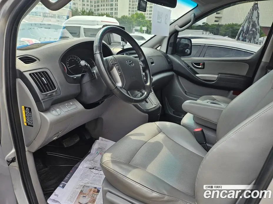 Hyundai Starex 2017 2.5 автомат (гидро), фото 8 Hyundai Starex 2017 2.5 автомат (гидро), фото 8
