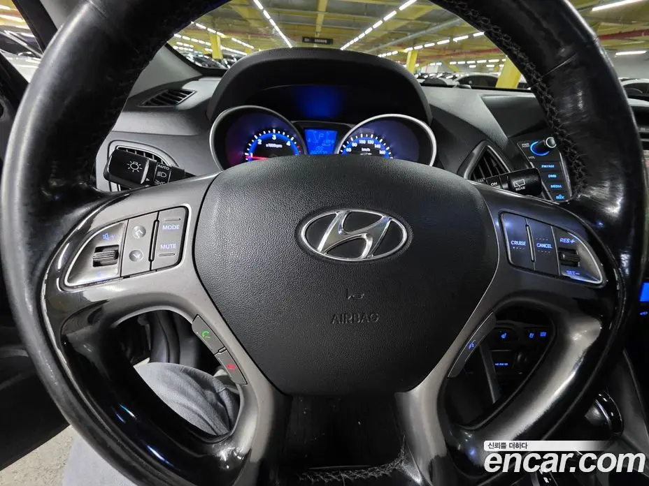 Hyundai Tucson 2014 2.0 автомат (гидро), фото 15