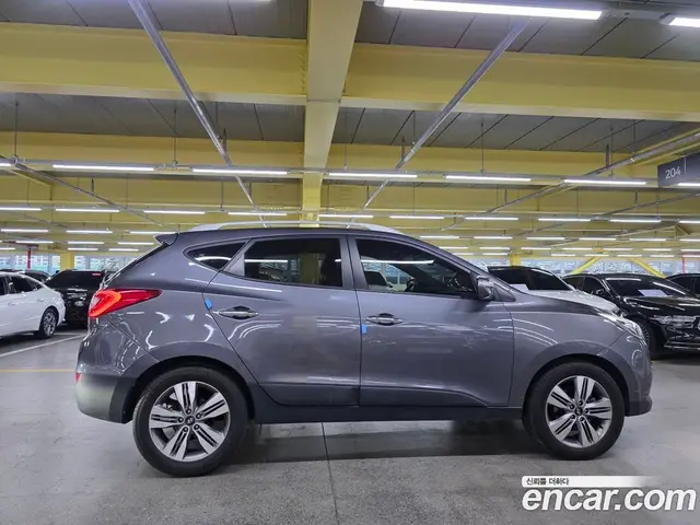 Hyundai Tucson 2014 2.0 автомат (гидро), миниатюра 4