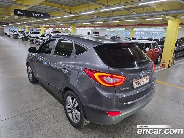 Hyundai Tucson 2014 2.0 автомат (гидро), миниатюра 7