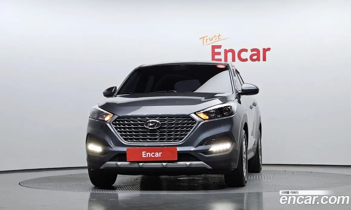 Hyundai Tucson 2017 1.7 автомат (гидро), фото 3 Hyundai Tucson 2017 1.7 автомат (гидро), фото 3