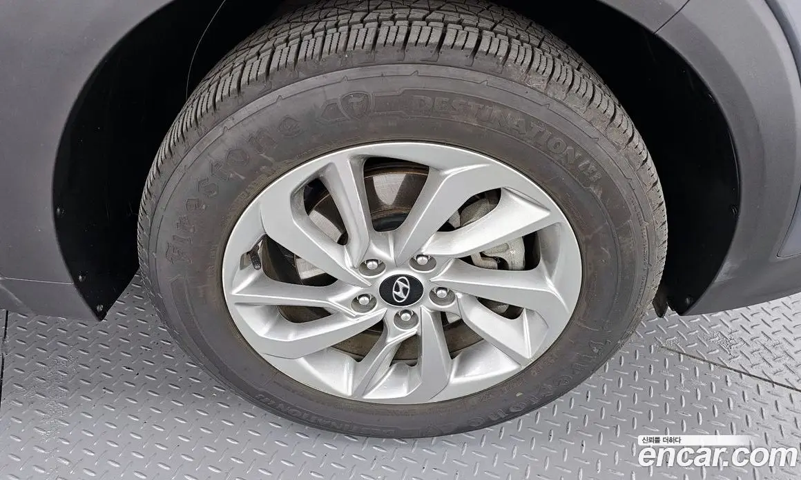 Hyundai Tucson 2017 1.7 автомат (гидро), фото 5 Hyundai Tucson 2017 1.7 автомат (гидро), фото 5
