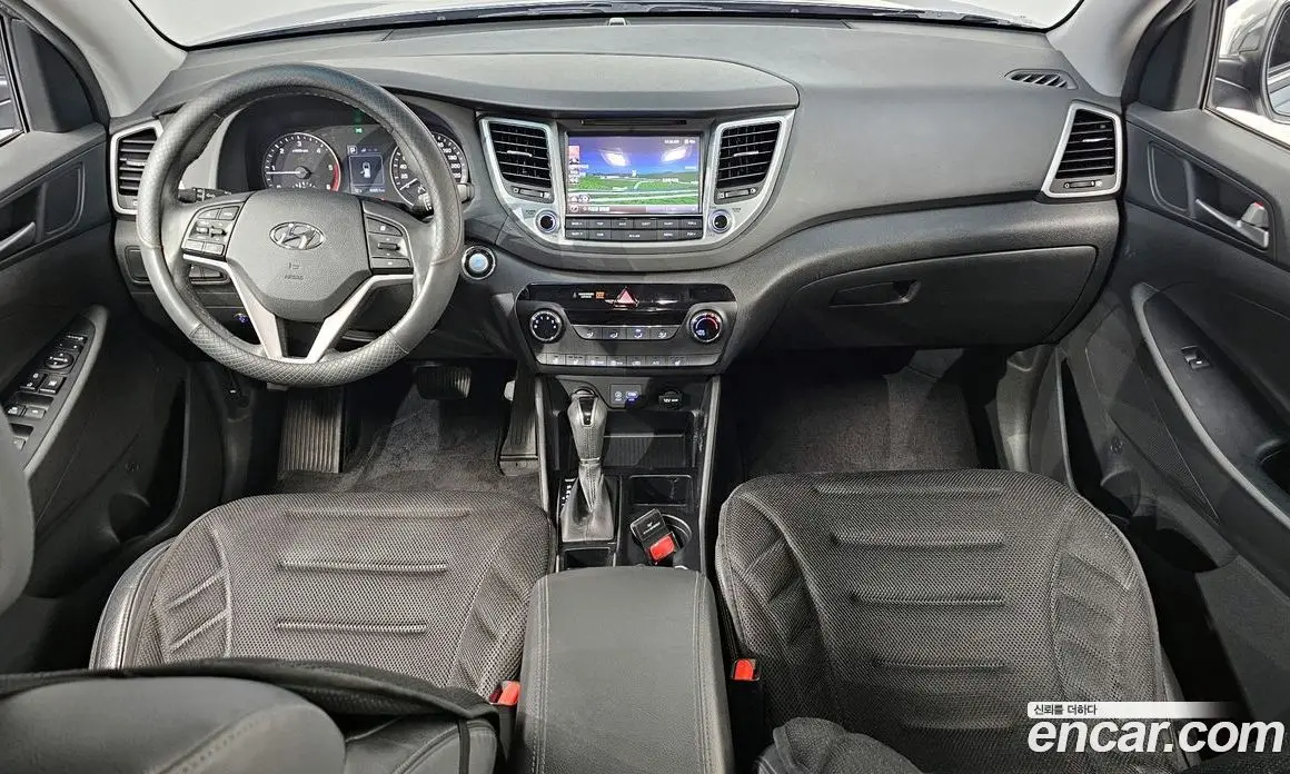 Hyundai Tucson 2017 1.7 автомат (гидро), фото 7 Hyundai Tucson 2017 1.7 автомат (гидро), фото 7