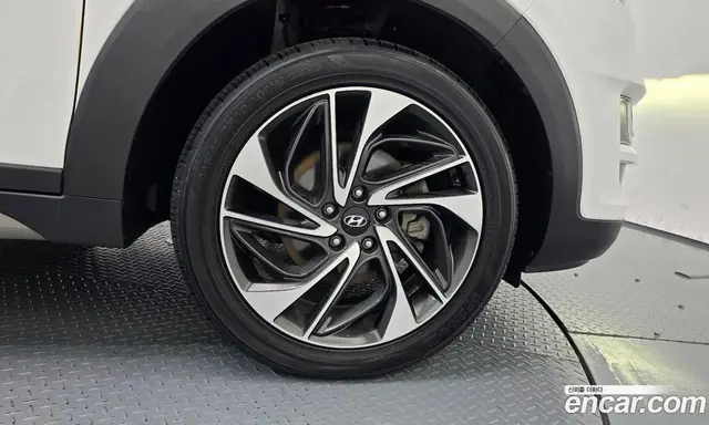 Hyundai Tucson 2019 1.6 автомат (гидро), миниатюра 7