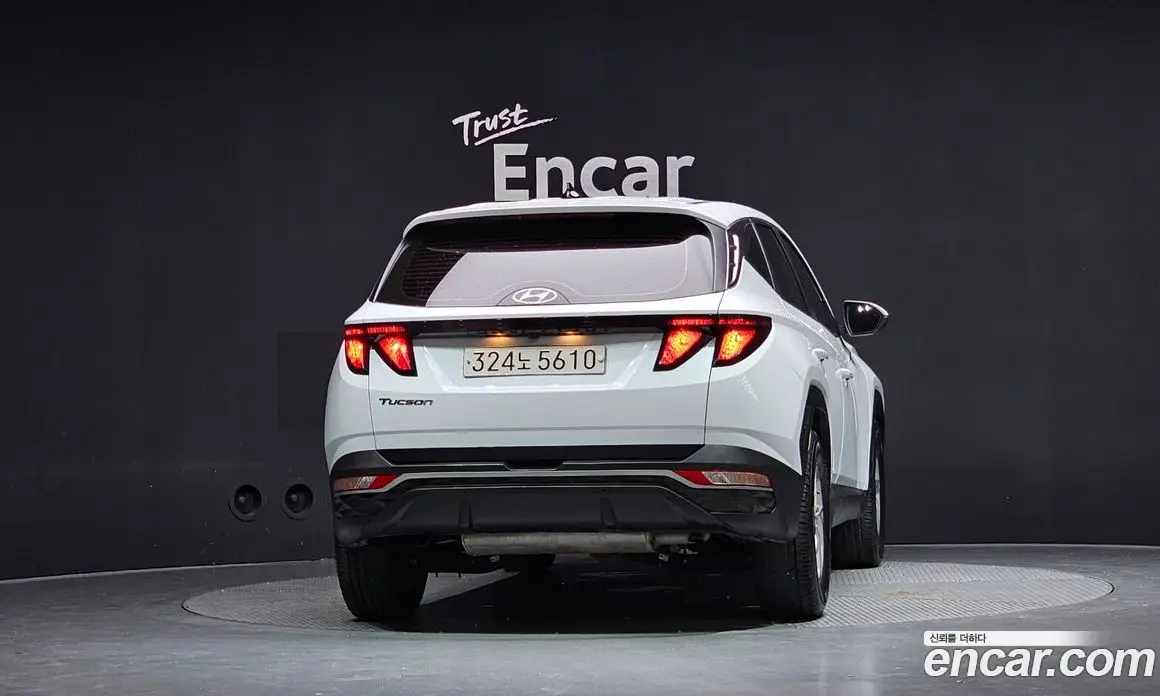 Hyundai Tucson 2022 1.6 автомат (гидро), фото 4