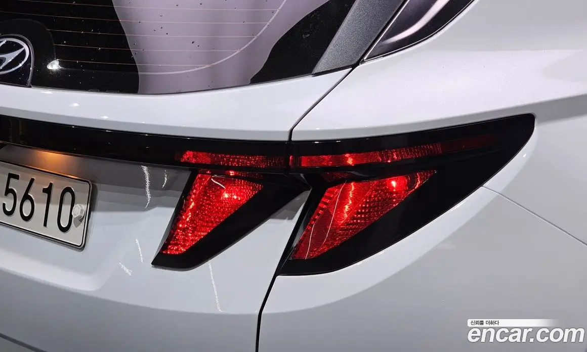 Hyundai Tucson 2022 1.6 автомат (гидро), фото 9