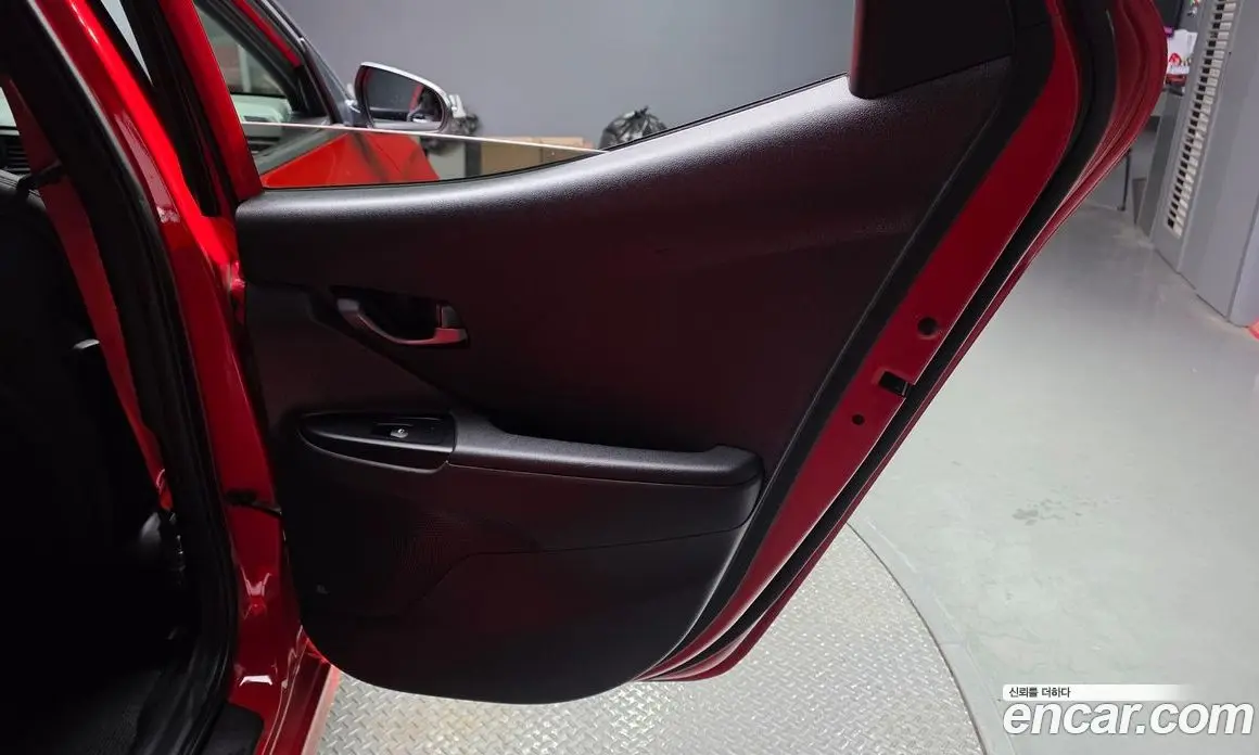 Hyundai Veloster 2019 1.4 автомат (гидро), фото 15