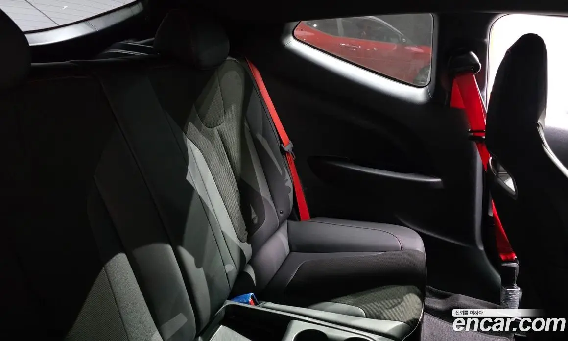 Hyundai Veloster 2019 1.4 автомат (гидро), фото 16