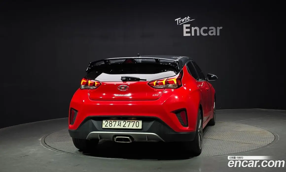 Hyundai Veloster 2019 1.4 автомат (гидро), фото 4
