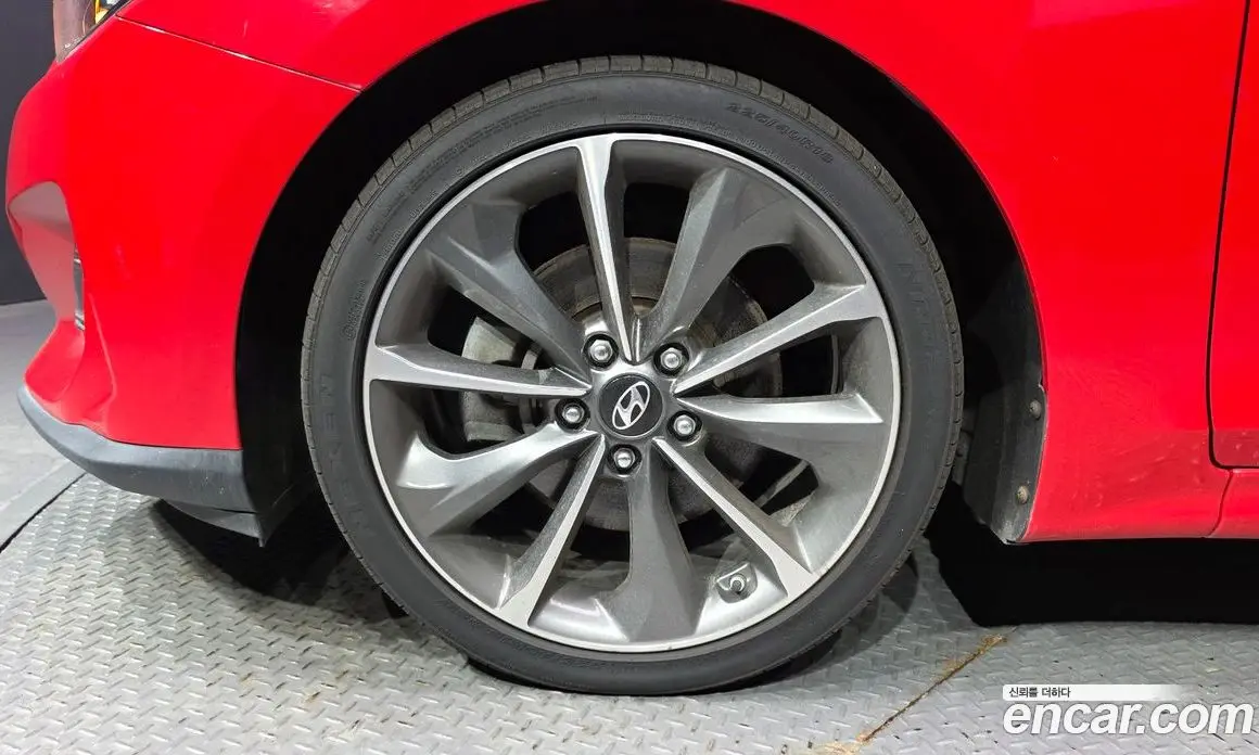 Hyundai Veloster 2019 1.4 автомат (гидро), фото 5